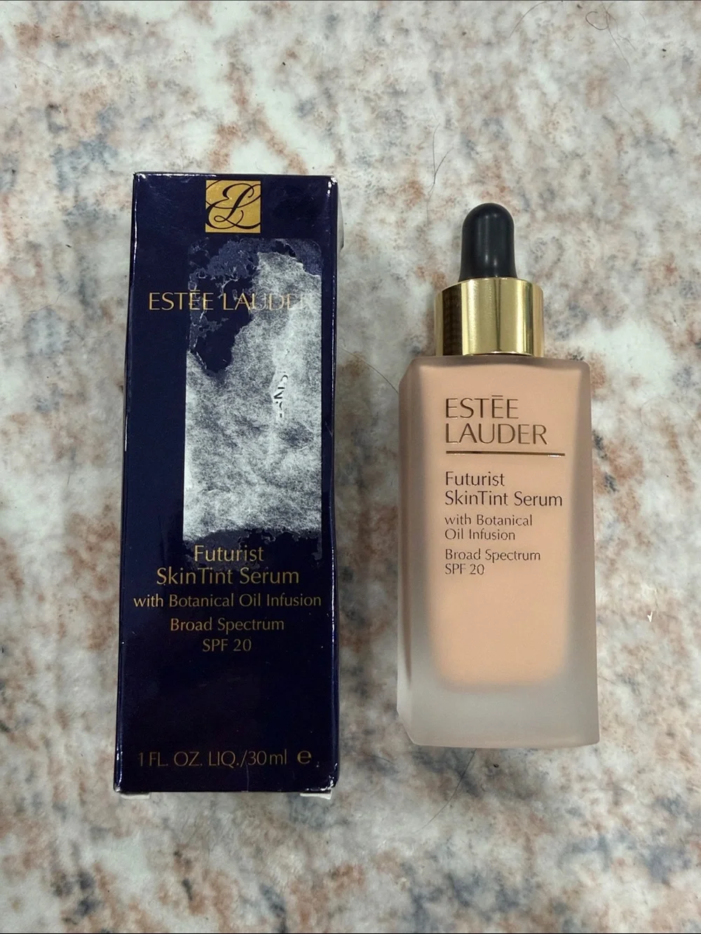 Estee Lauder Futurist SkinTint Serum SPF 20 -2C3 Fresco USED ONCE